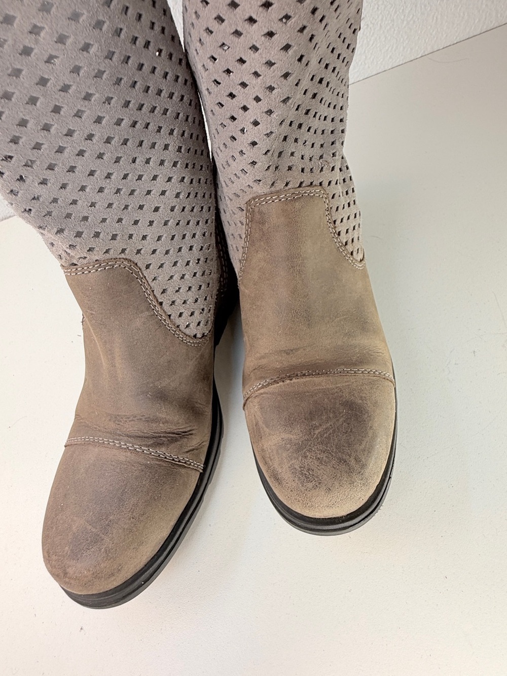Sorel Perforated Leather Buckle Moto Boots Taupe Womens 7 - Picture 12 of 14